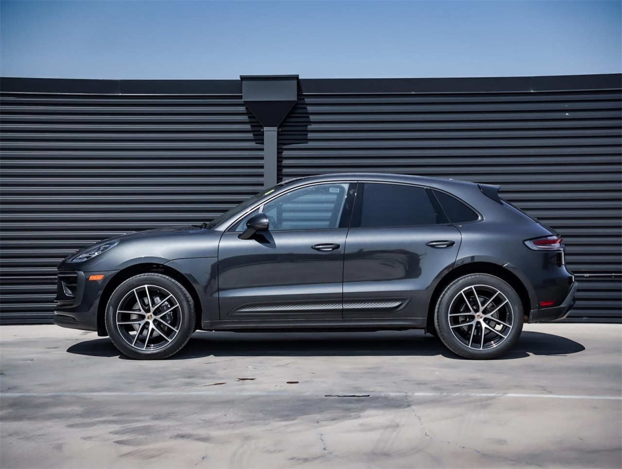 Certified 2022 Porsche Macan Base with VIN WP1AA2A54NLB00551 for sale in Austin, TX