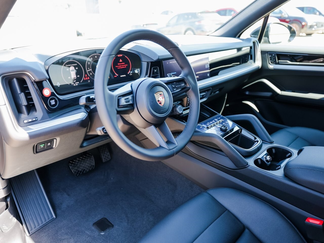 2026 Porsche Cayenne photo 3