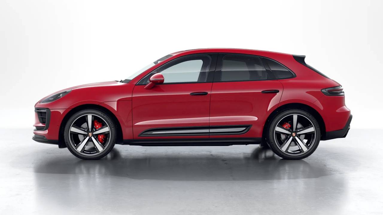 2026 Porsche Macan S photo 2