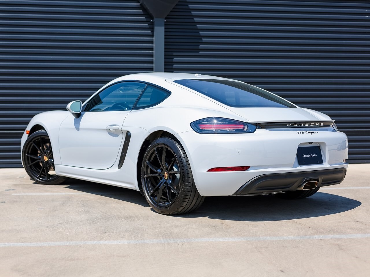 2025 Porsche Cayman Base S photo 3