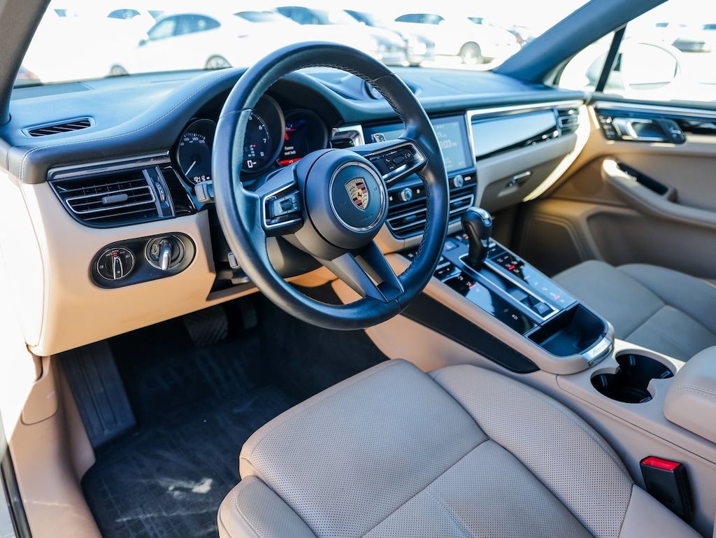 Certified 2023 Porsche Macan  SUV
