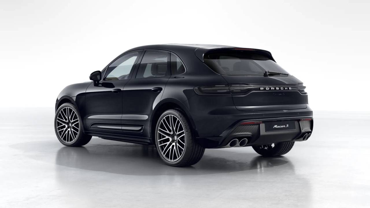 2026 Porsche Macan S photo 2