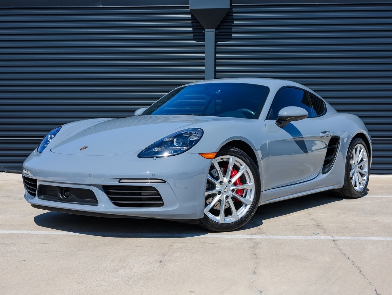 2024 Porsche 718