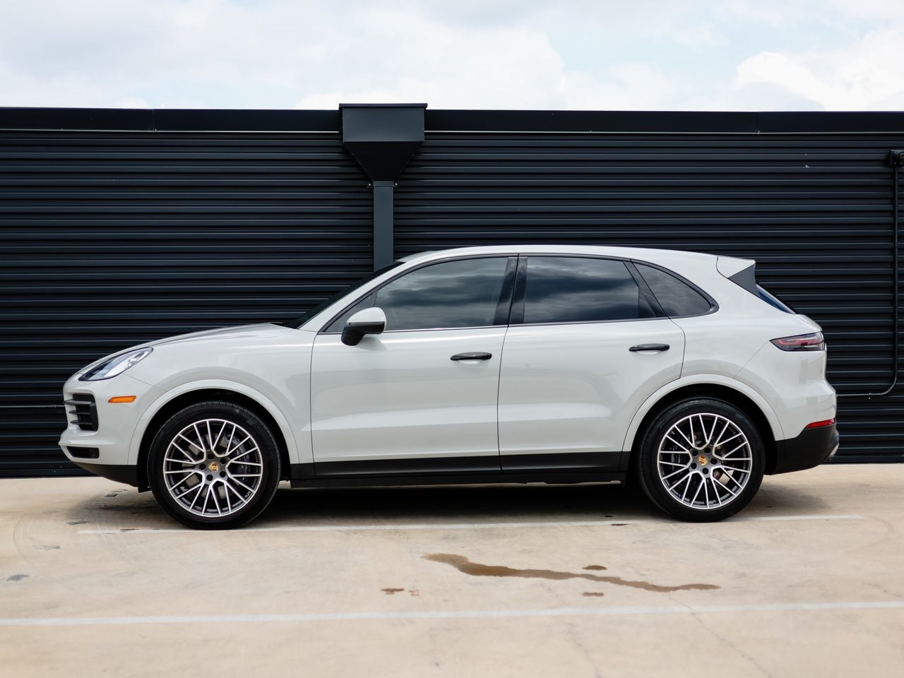 Certified 2022 Porsche Cayenne Base with VIN WP1AA2AY3NDA05550 for sale in Austin, TX