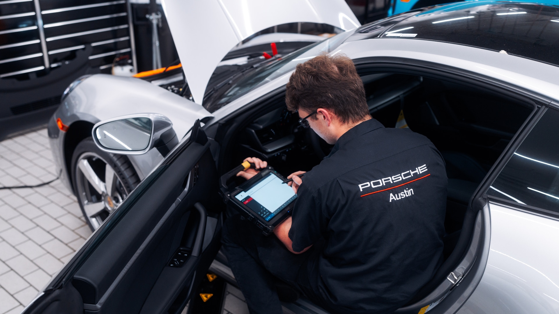 Porsche Battery Service, Austin TX