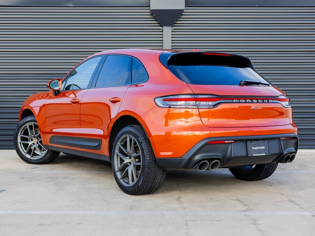 Certified 2022 Porsche Macan  SUV