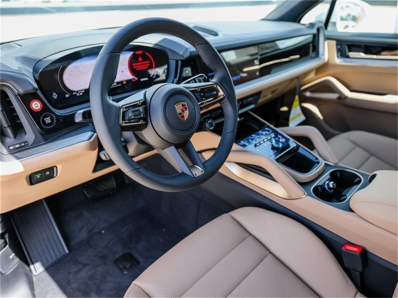 2025 Porsche Cayenne photo 4