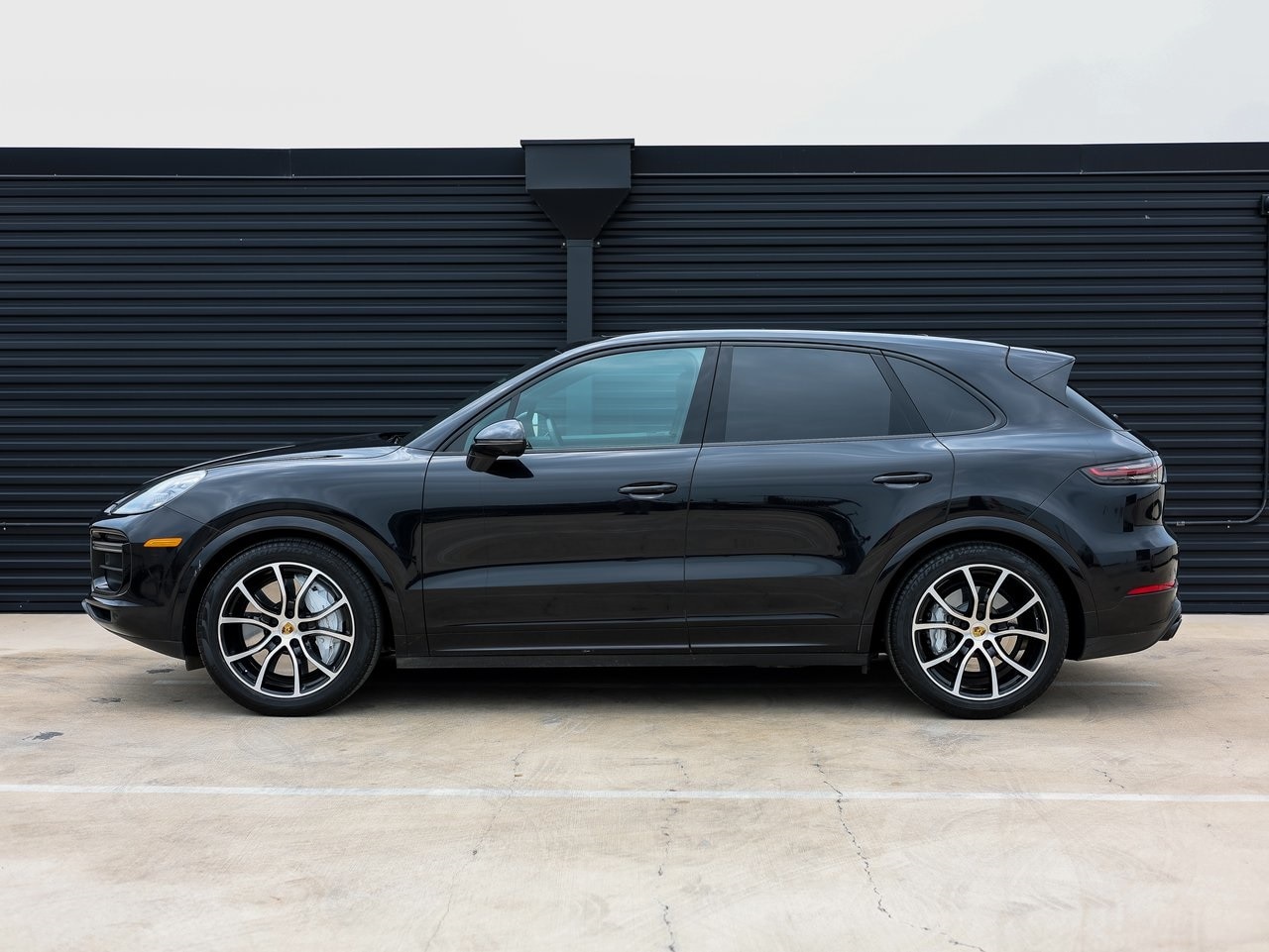 Certified 2022 Porsche Cayenne Turbo with VIN WP1AF2AYXNDA44086 for sale in Austin, TX