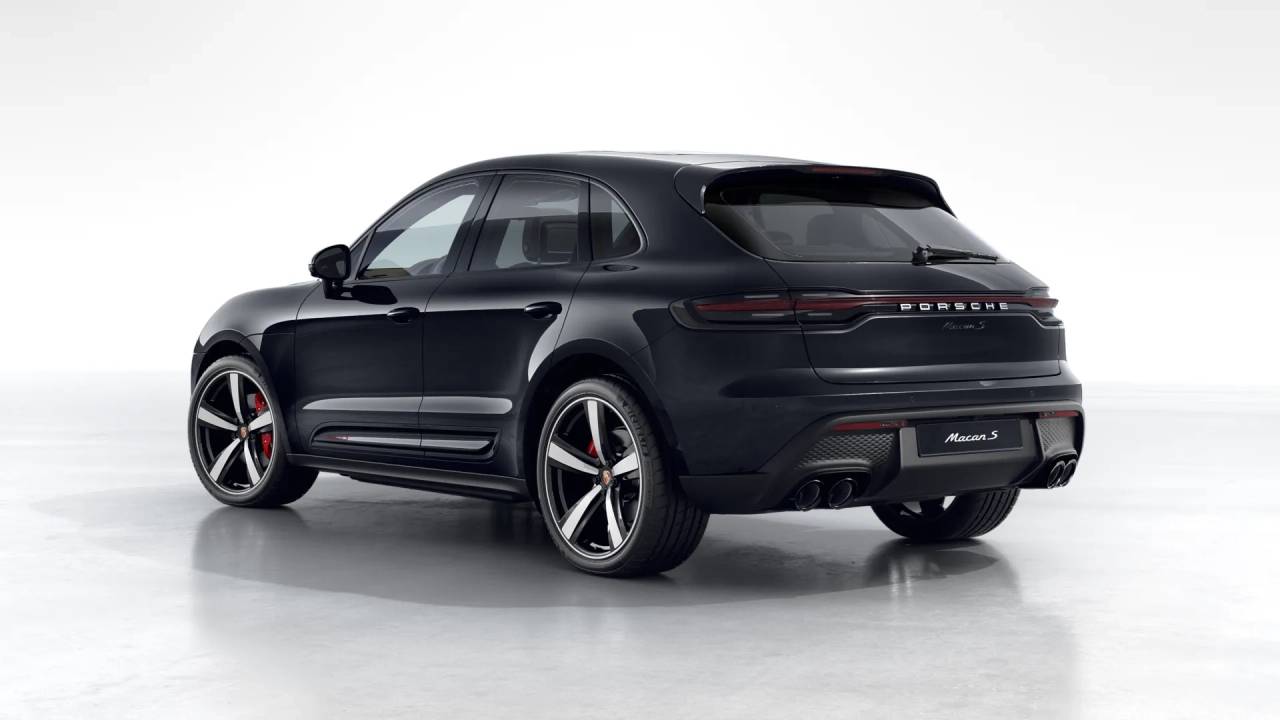 2026 Porsche Macan S photo 2