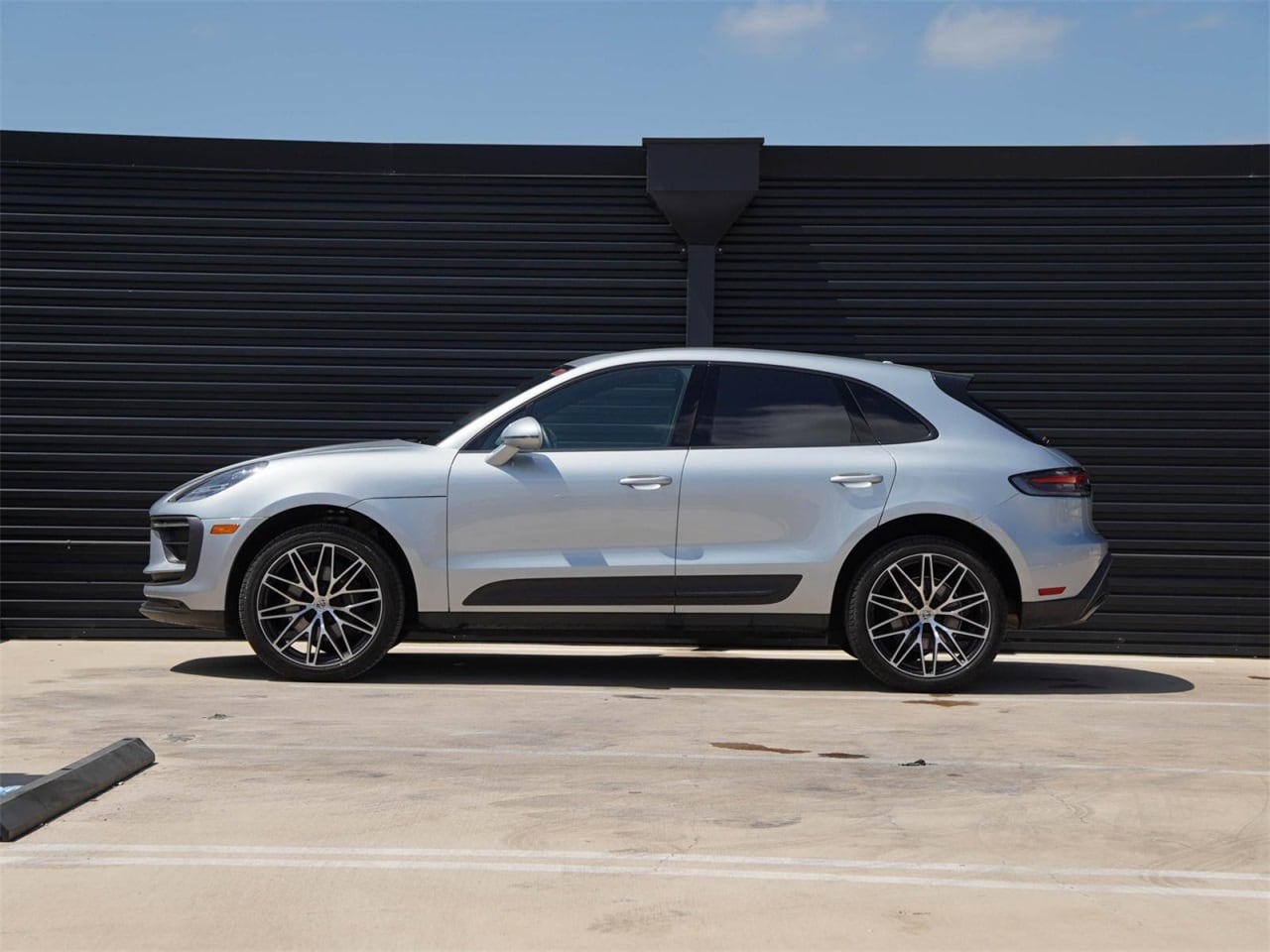 Certified 2024 Porsche Macan T with VIN WP1AA2A55RLB19390 for sale in Austin, TX