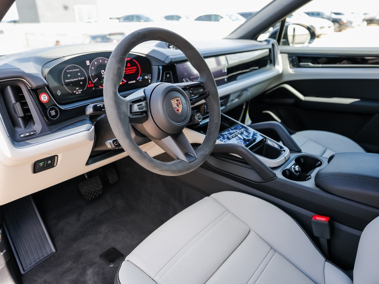 2025 Porsche Cayenne E-Hybrid Coupe photo 4