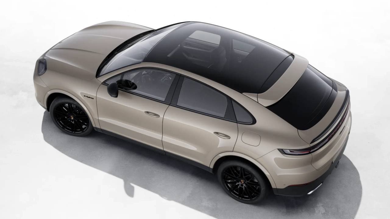 2026 Porsche Cayenne E-Hybrid Coupe photo 4