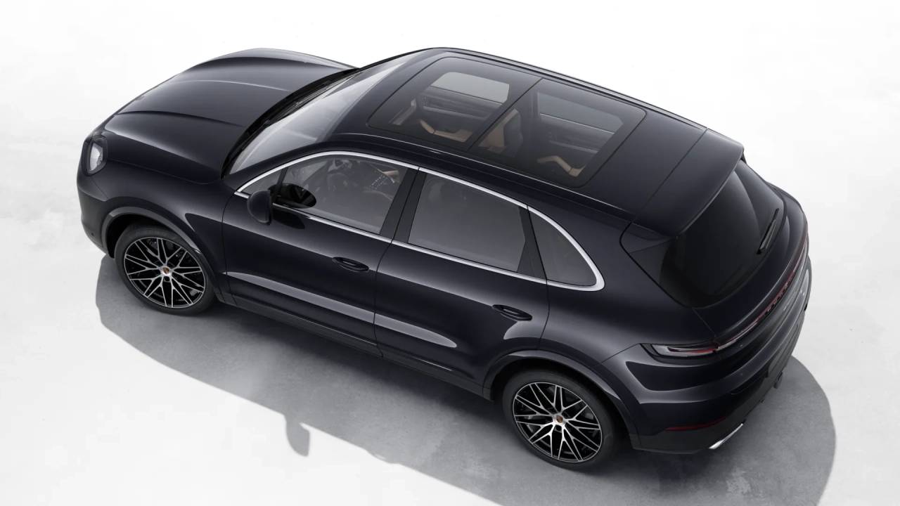 2026 Porsche Cayenne photo 4