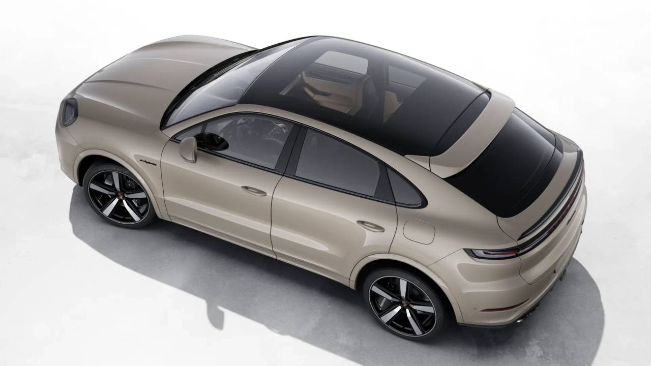 2026 Porsche Cayenne E-Hybrid Coupe photo 4