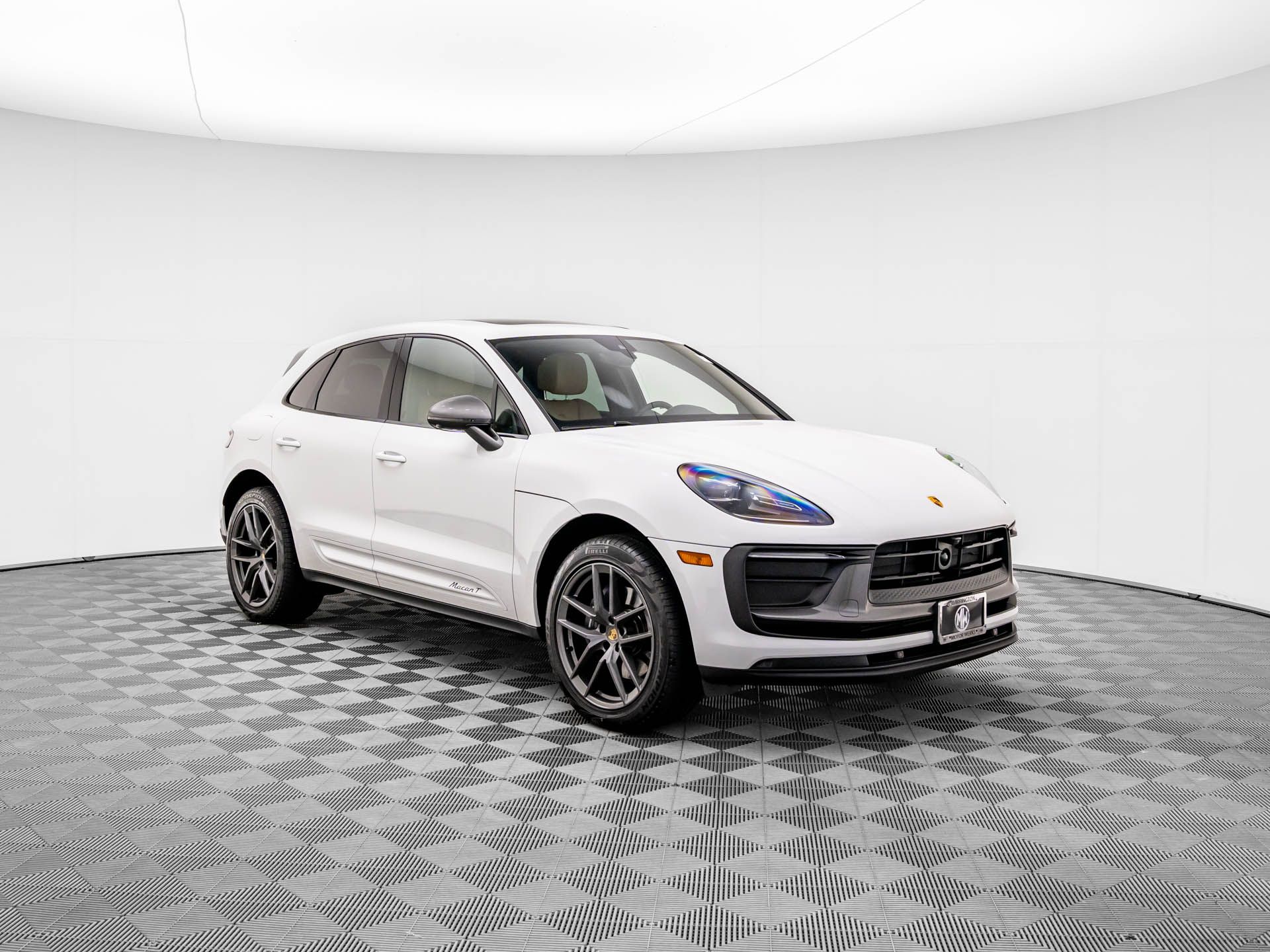 Certified 2024 Porsche Macan T with VIN WP1AA2A58RLB05208 for sale in Barrington, IL