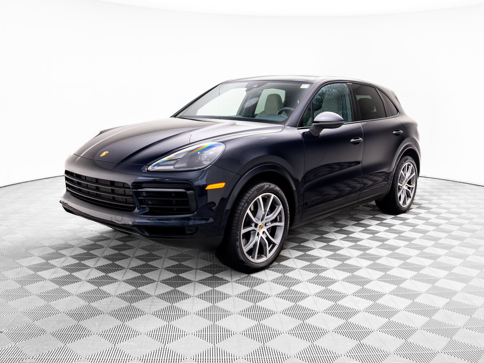 2022 Porsche Cayenne Base