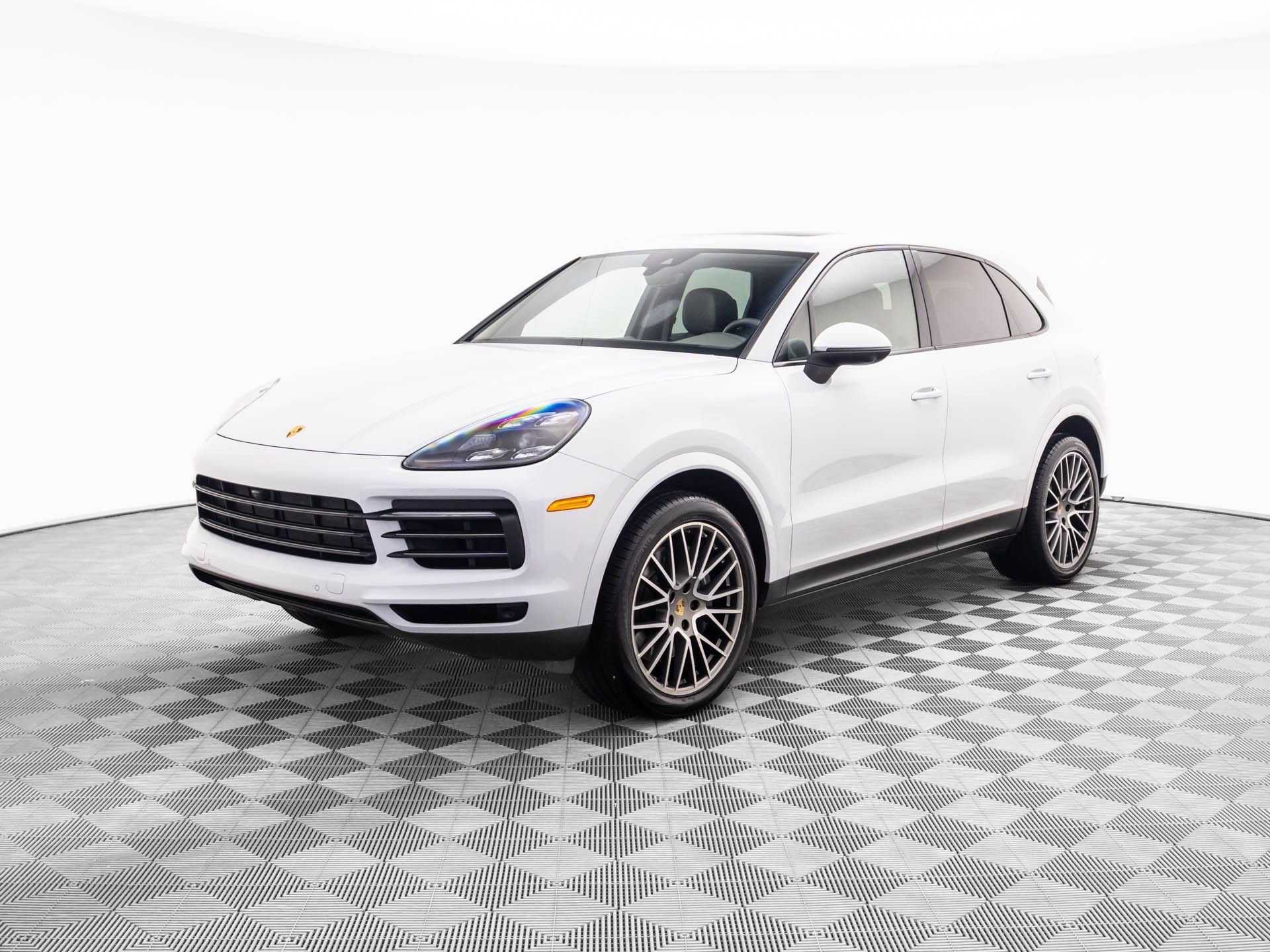 2023 Porsche Cayenne