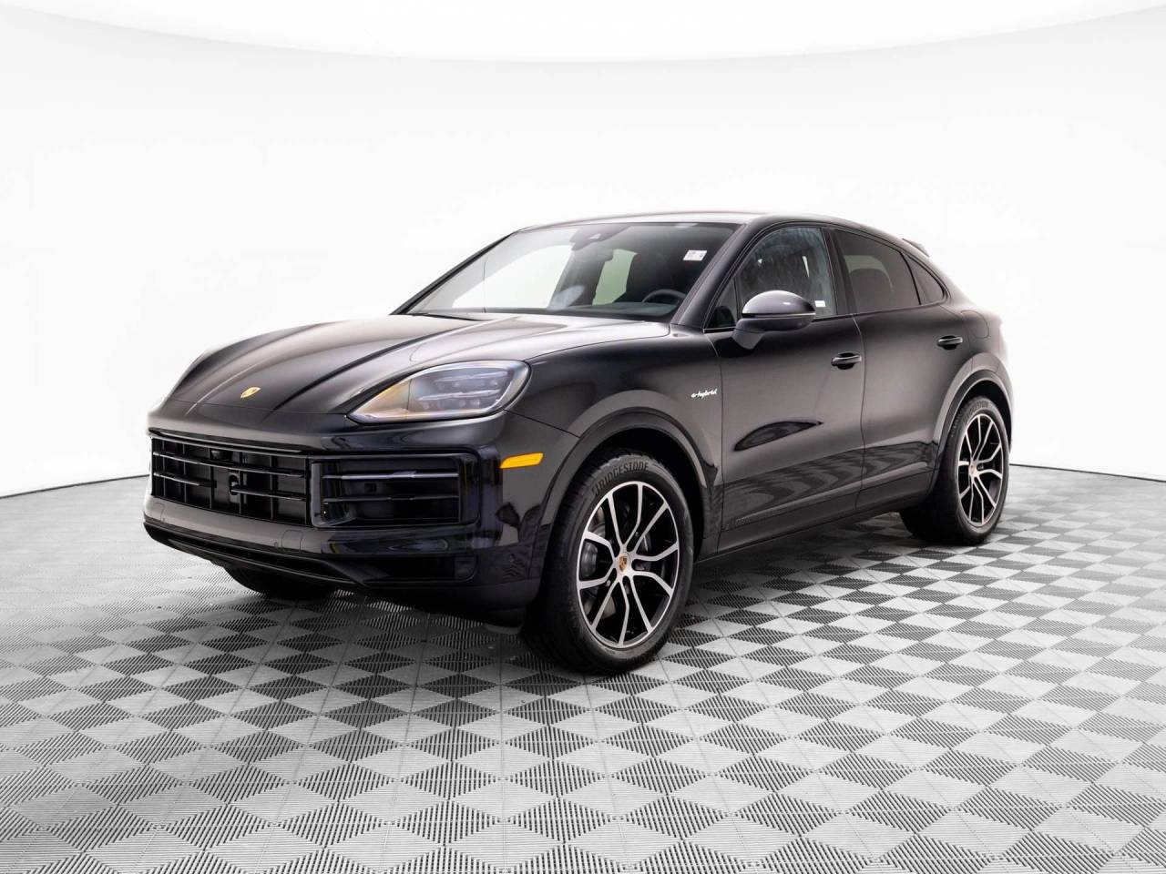 2025 Porsche Cayenne Coup