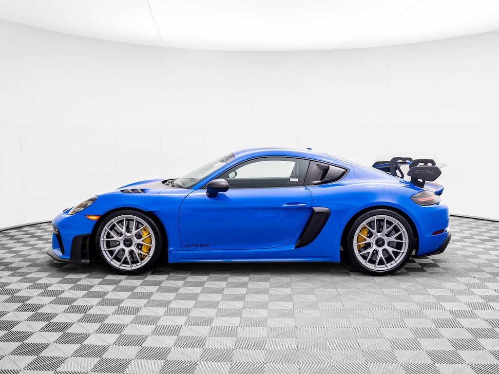 New 2025 Porsche 718 Cayman GT4 RS Coupe