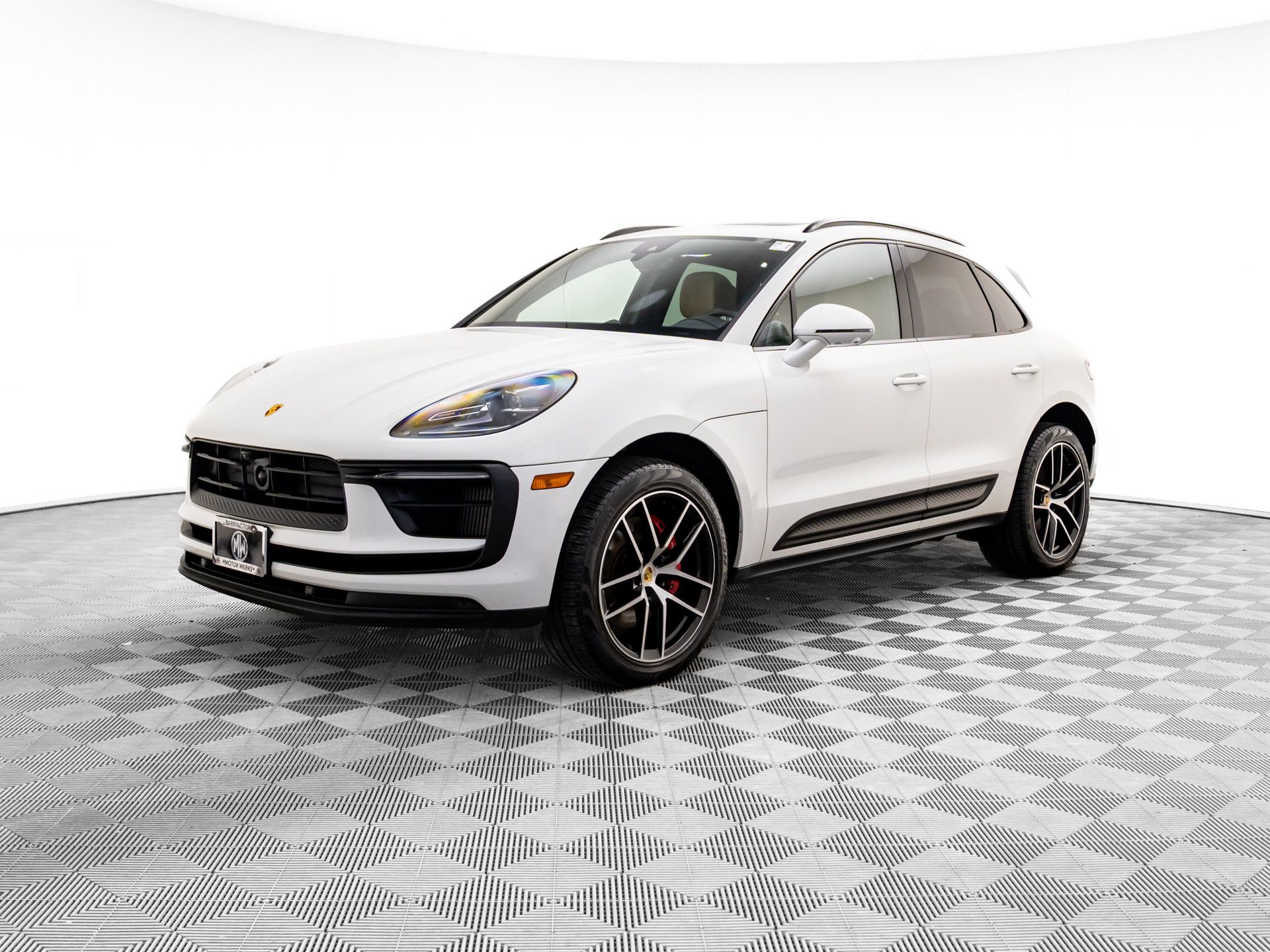 2023 Porsche Macan S