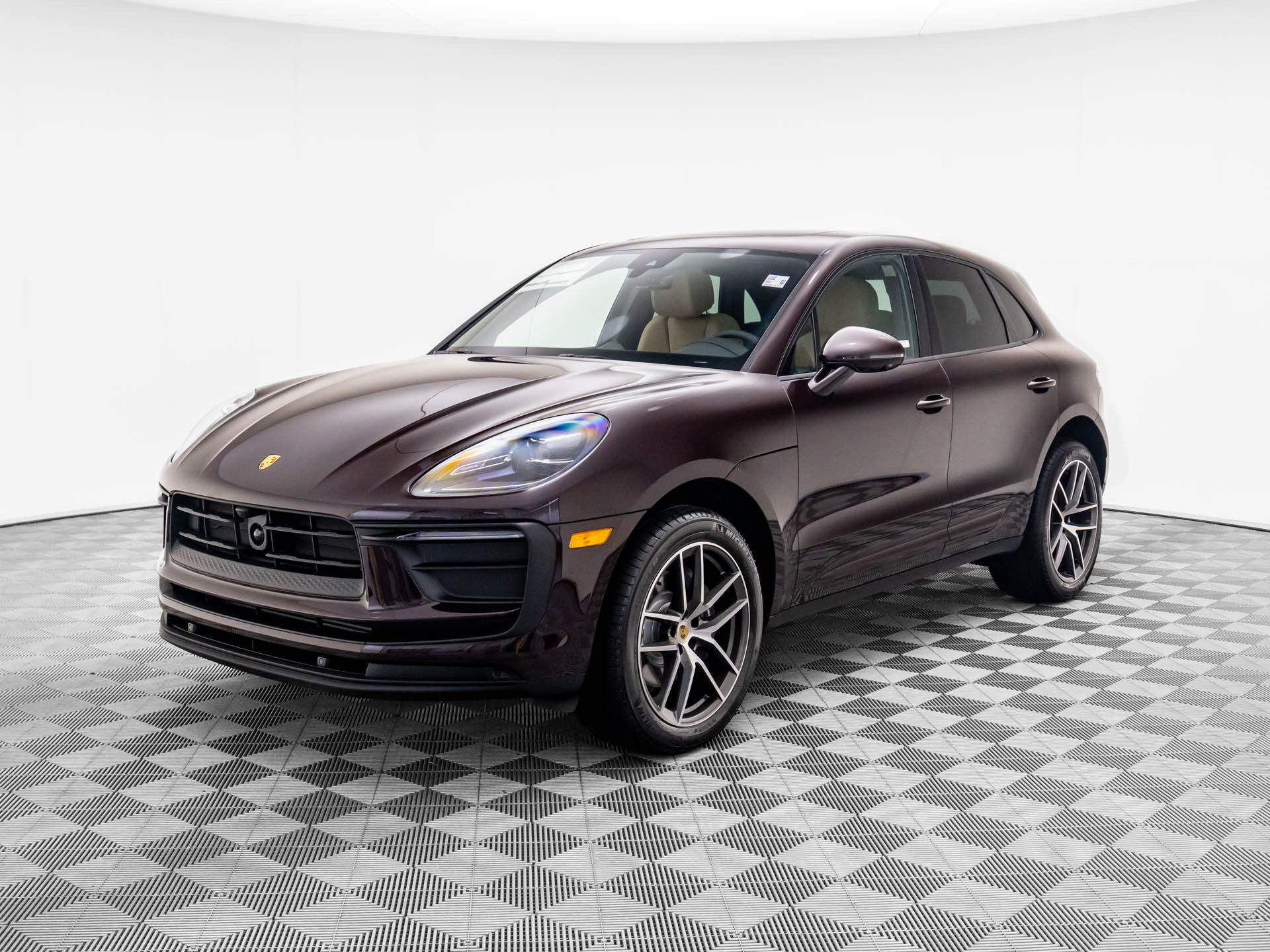 2026 Porsche Macan's photo