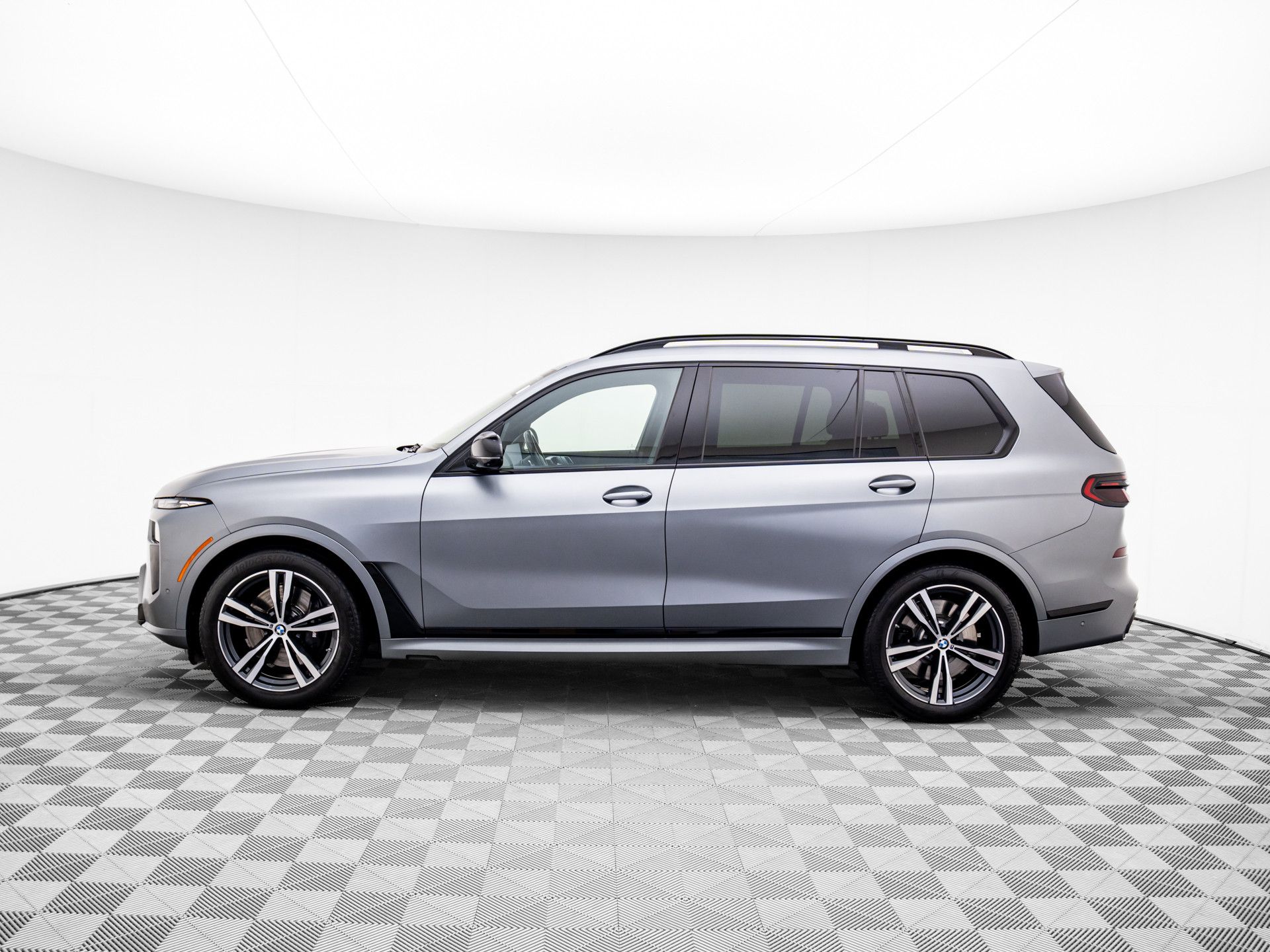 Used 2023 BMW X7 For Sale at Porsche Barrington | VIN