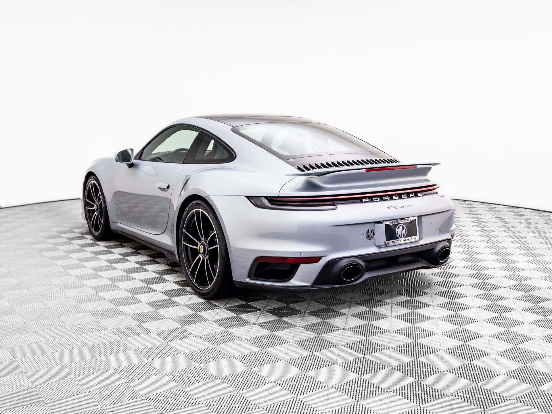 2022 Porsche 911 Turbo S photo 3