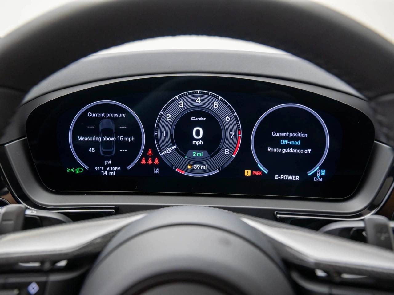 2025 Porsche Cayenne Coup Turbo E-Hybrid - Photo 23