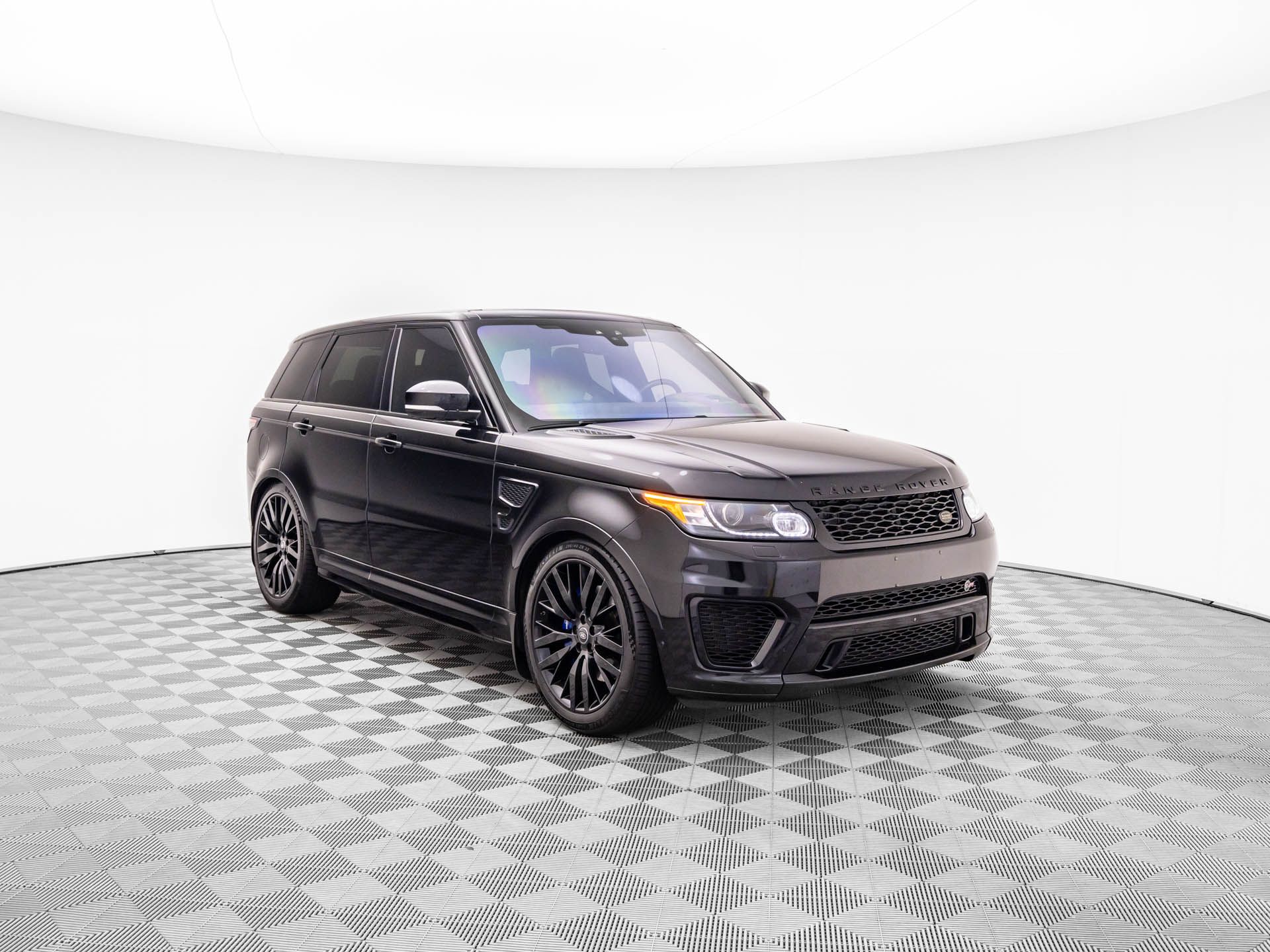 Used 2017 Land Rover Range Rover Sport SVR with VIN SALWZ2FE3HA152786 for sale in Barrington, IL