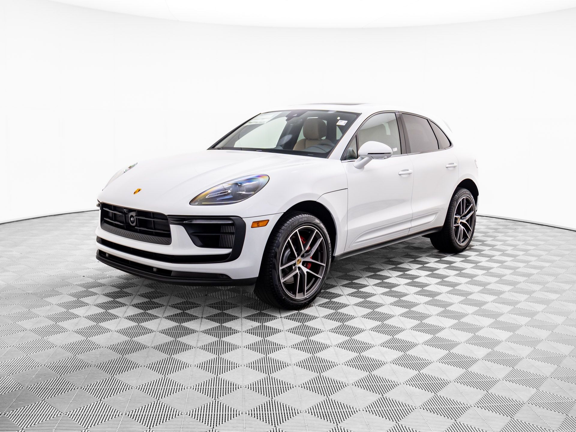 2026 Porsche Macan S