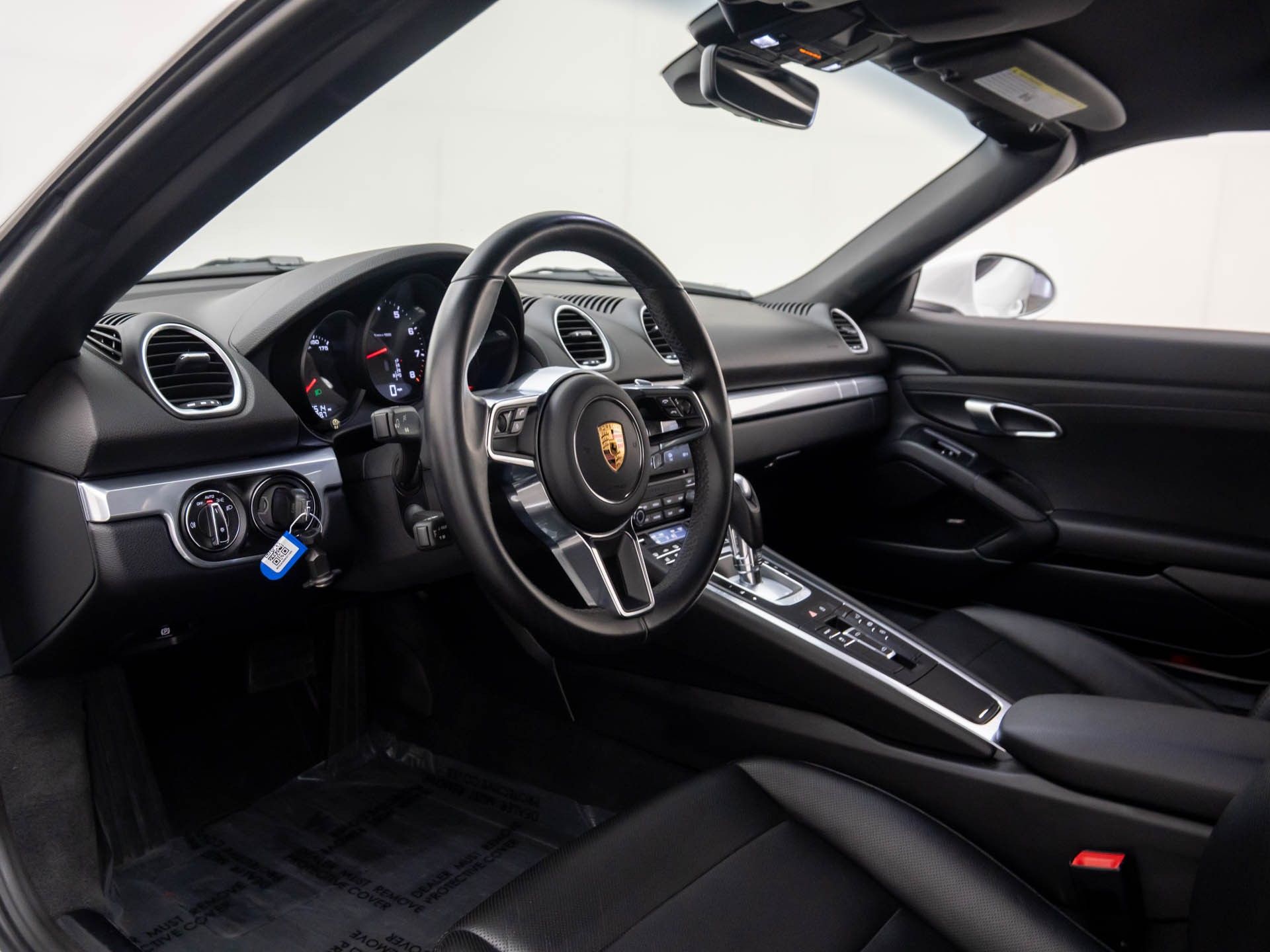 2019 Porsche Boxster photo 4