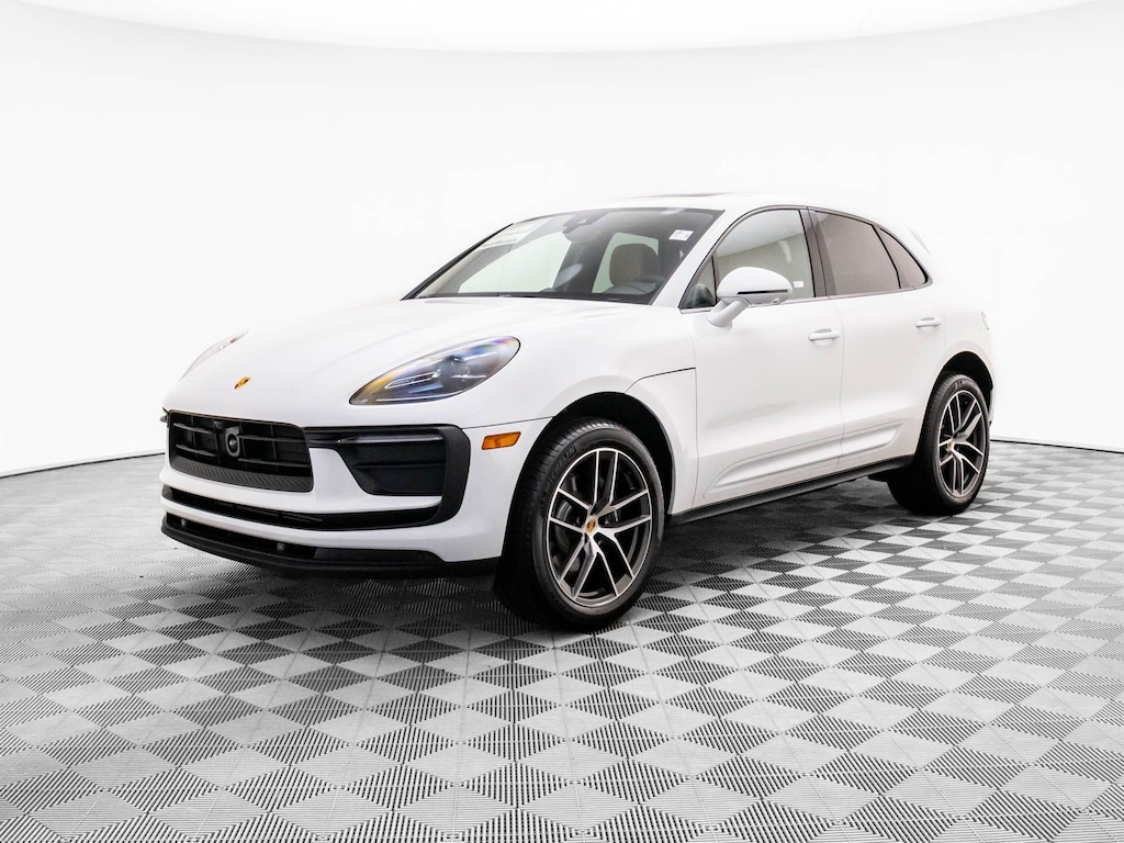 New 2026 Porsche Macan SUV