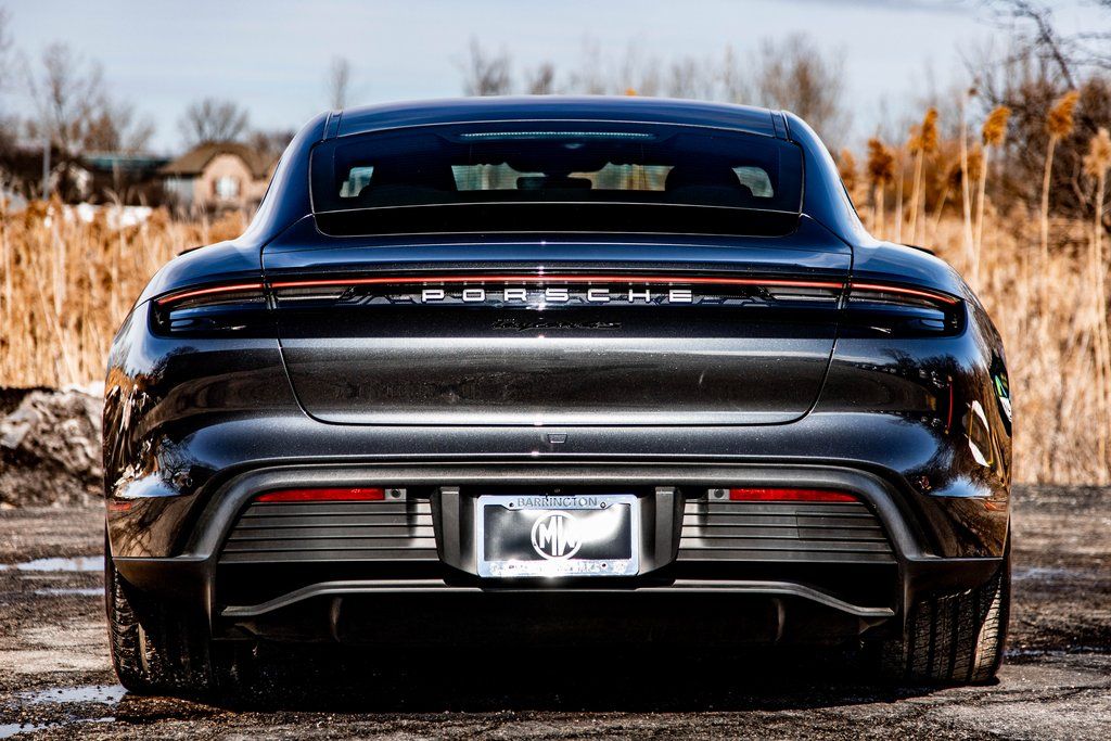 2020 Porsche Taycan 4S photo 2