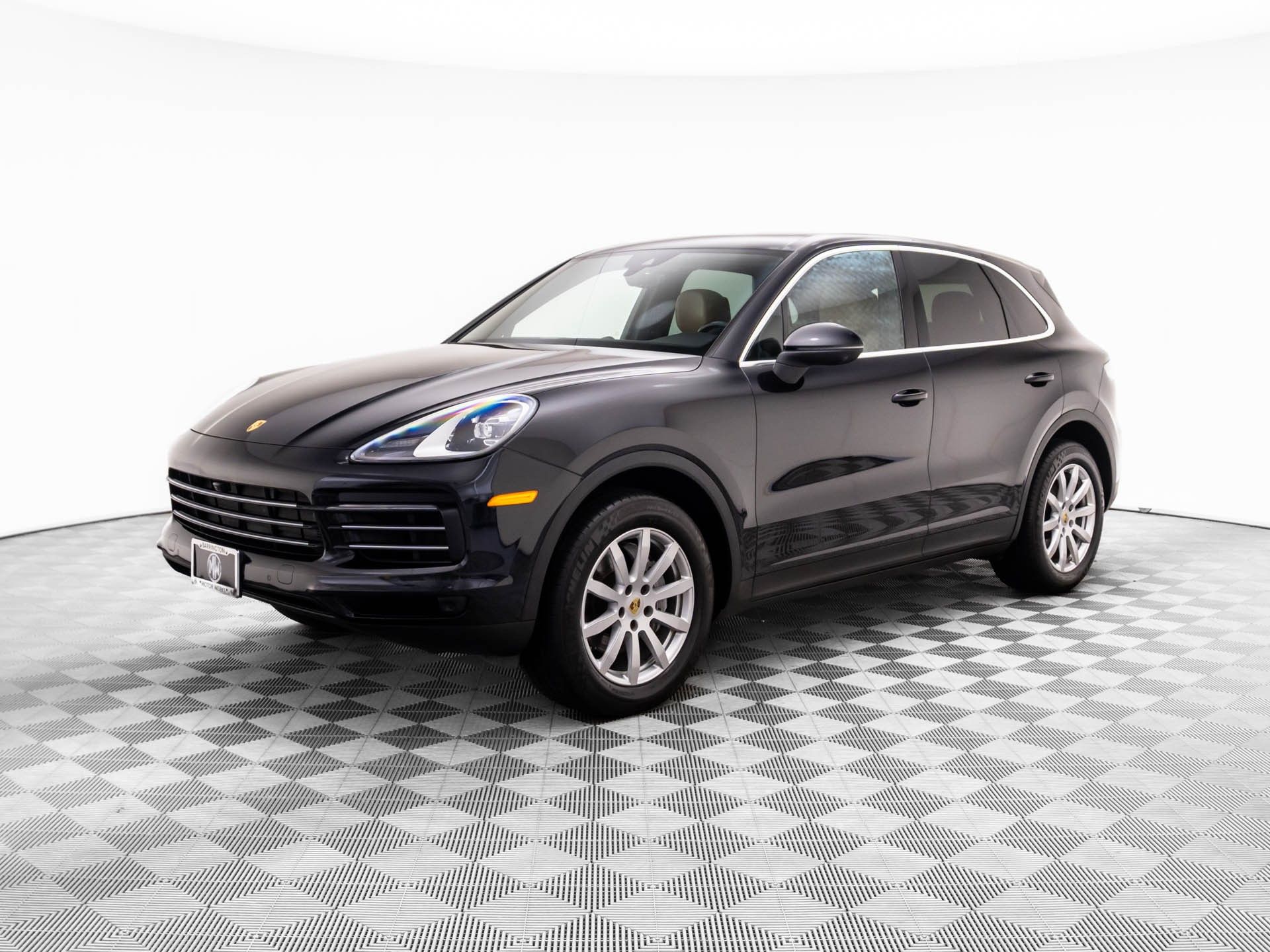 2020 Porsche Cayenne Base's photo