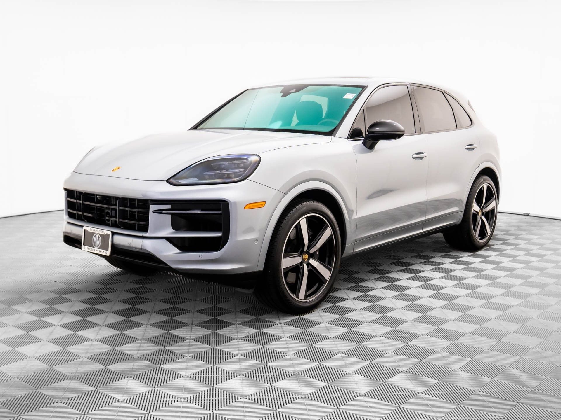 2024 Porsche Cayenne Base