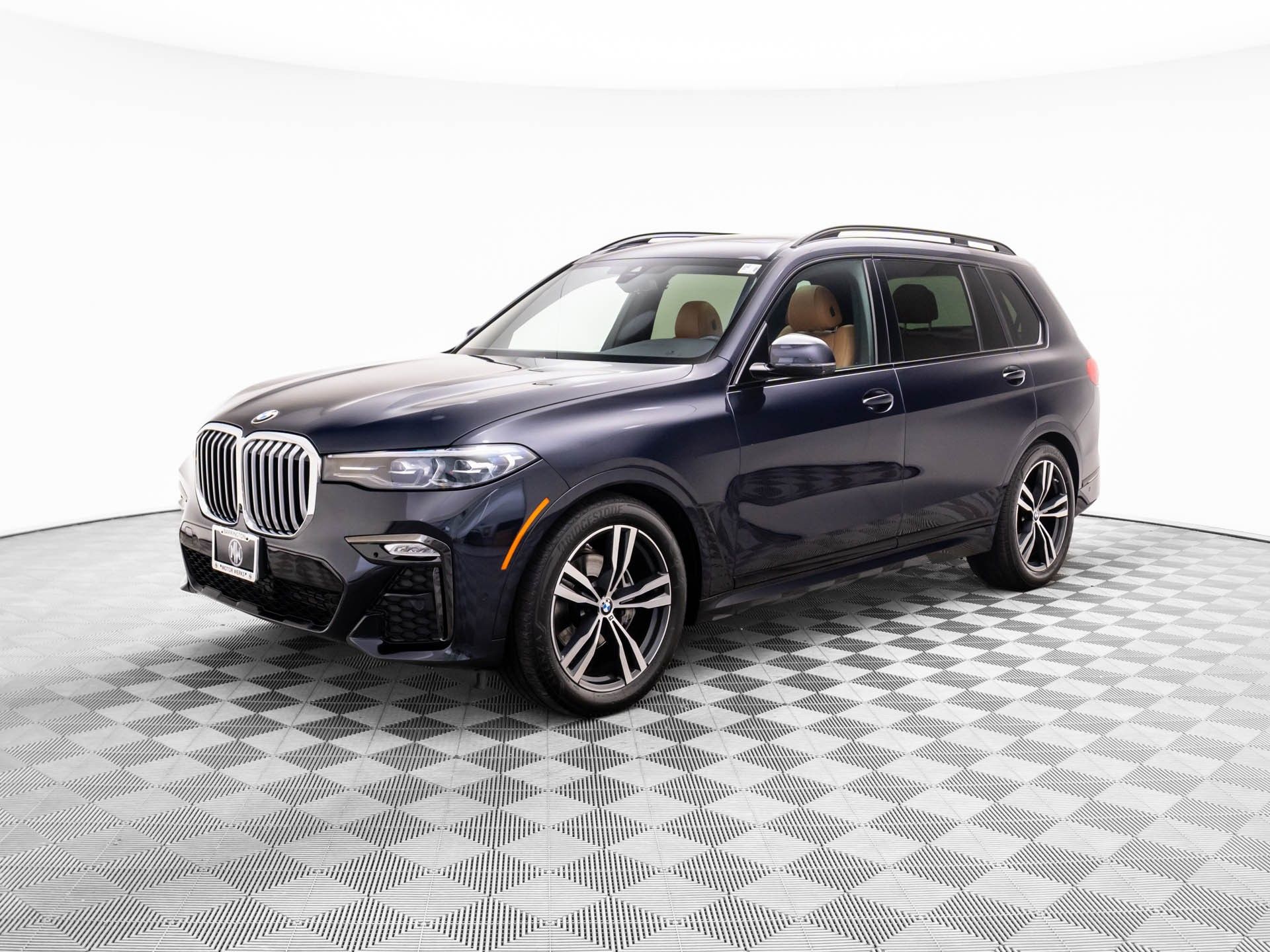 2022 BMW X7 40i
