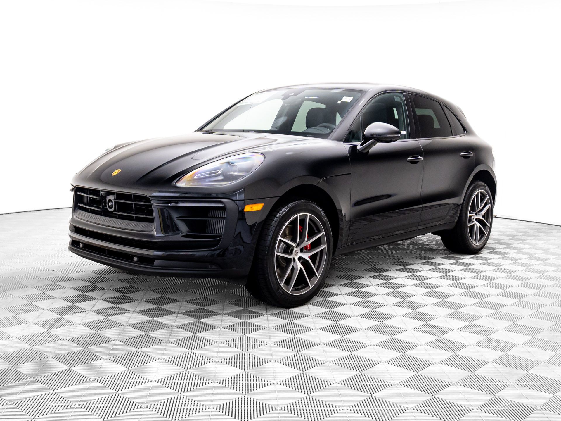 2026 Porsche Macan S