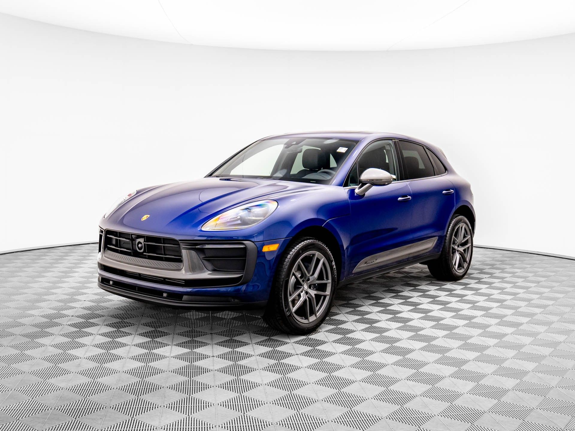 2025 Porsche Macan T's photo