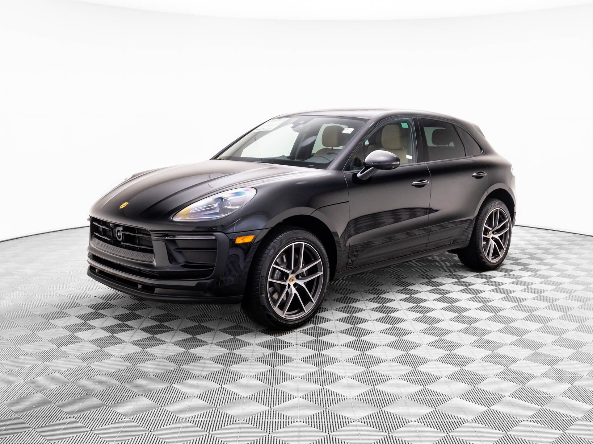 2026 Porsche Macan's photo