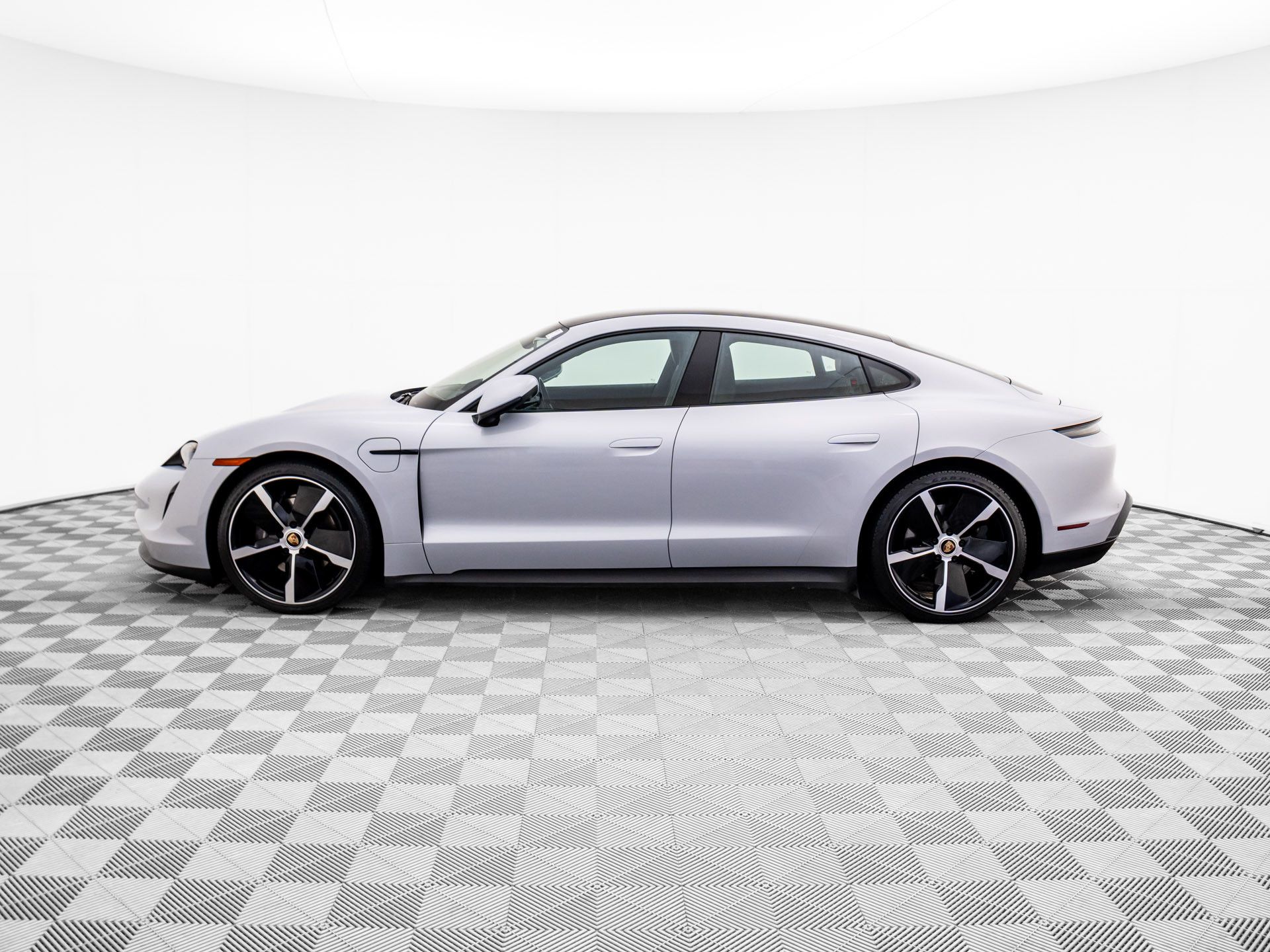 Certified 2022 Porsche Taycan Base with VIN WP0AA2Y17NSA10713 for sale in Barrington, IL