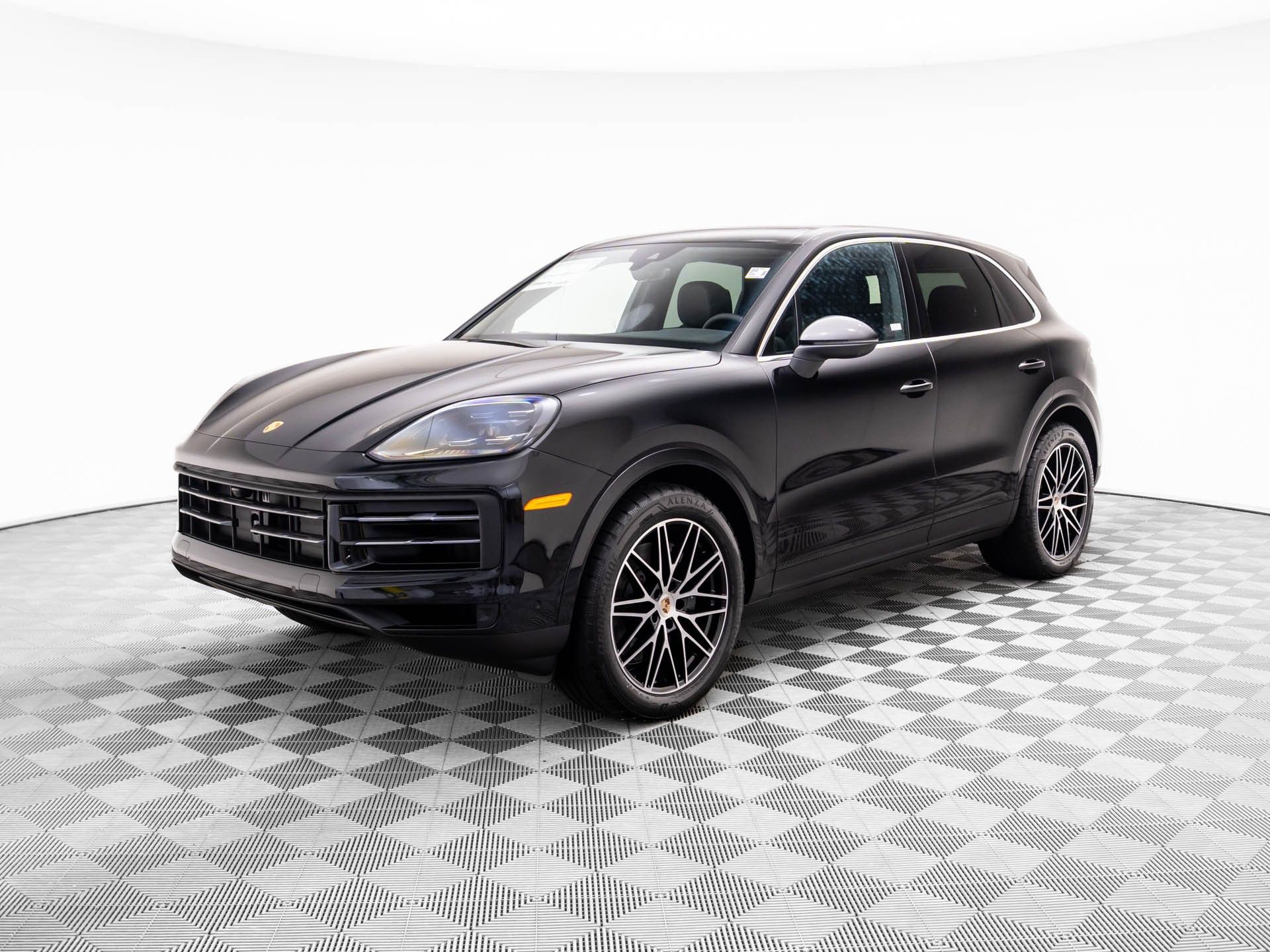 2025 Porsche Cayenne Base