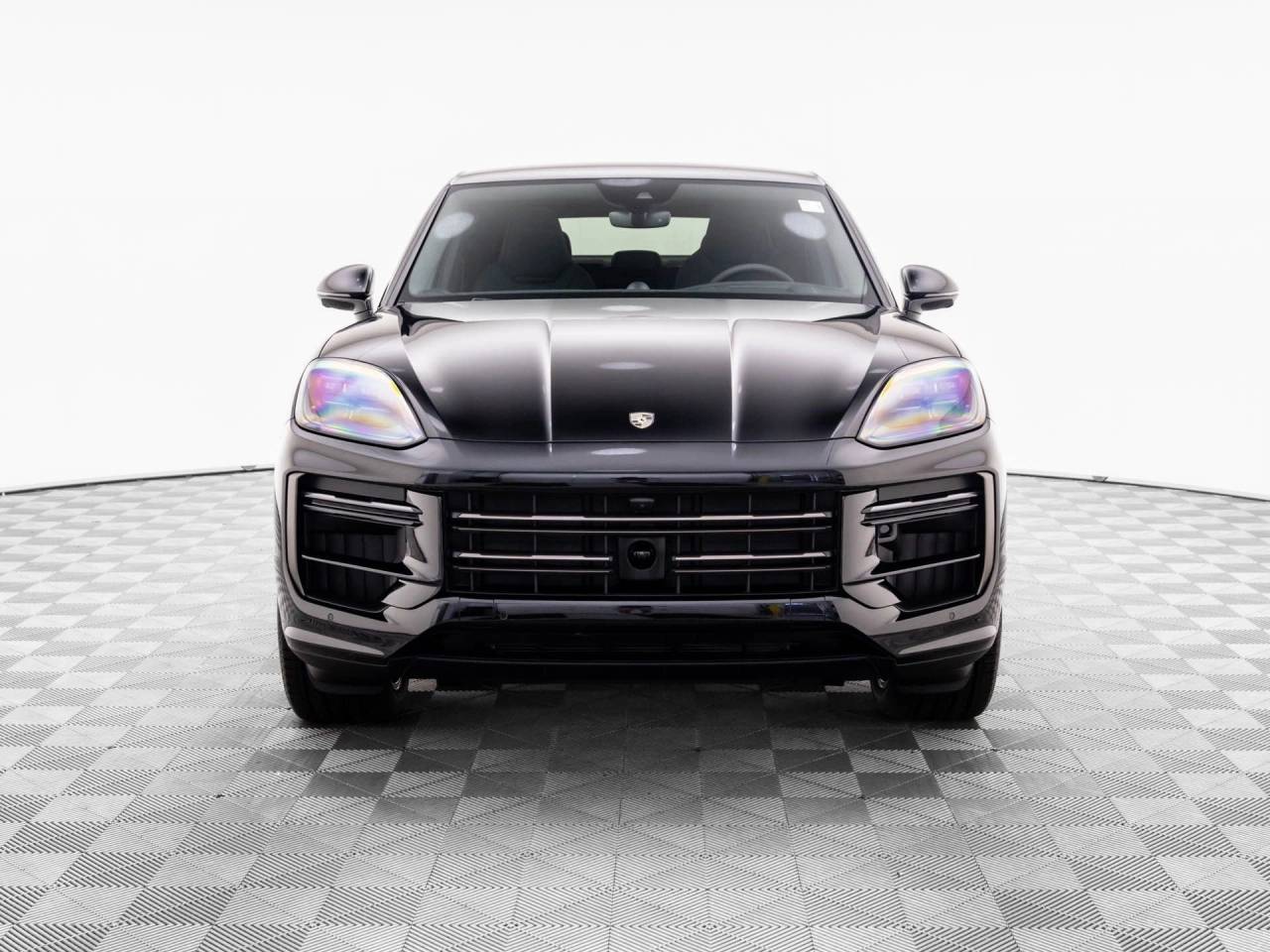 2025 Porsche Cayenne Coup Turbo E-Hybrid - Photo 9