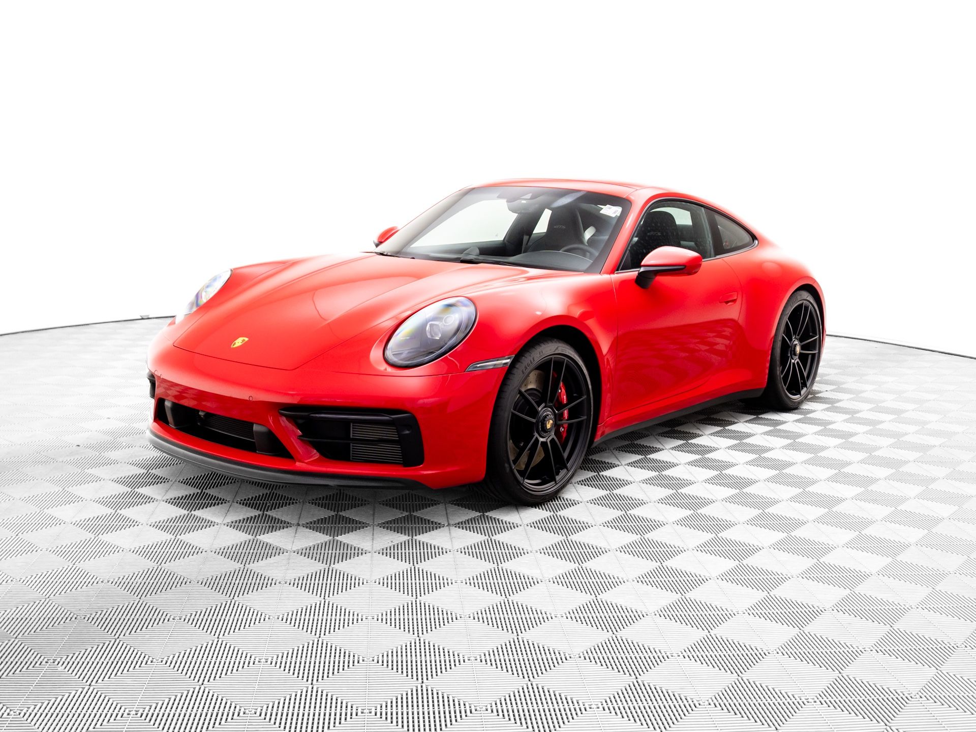2022 Porsche 911 GTS's photo