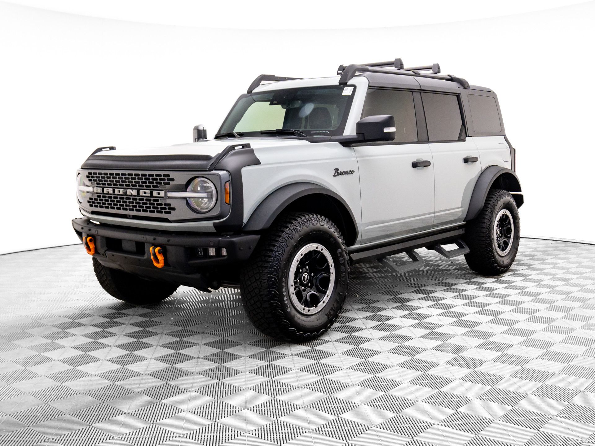 2023 Ford Bronco 4-Door Badlands