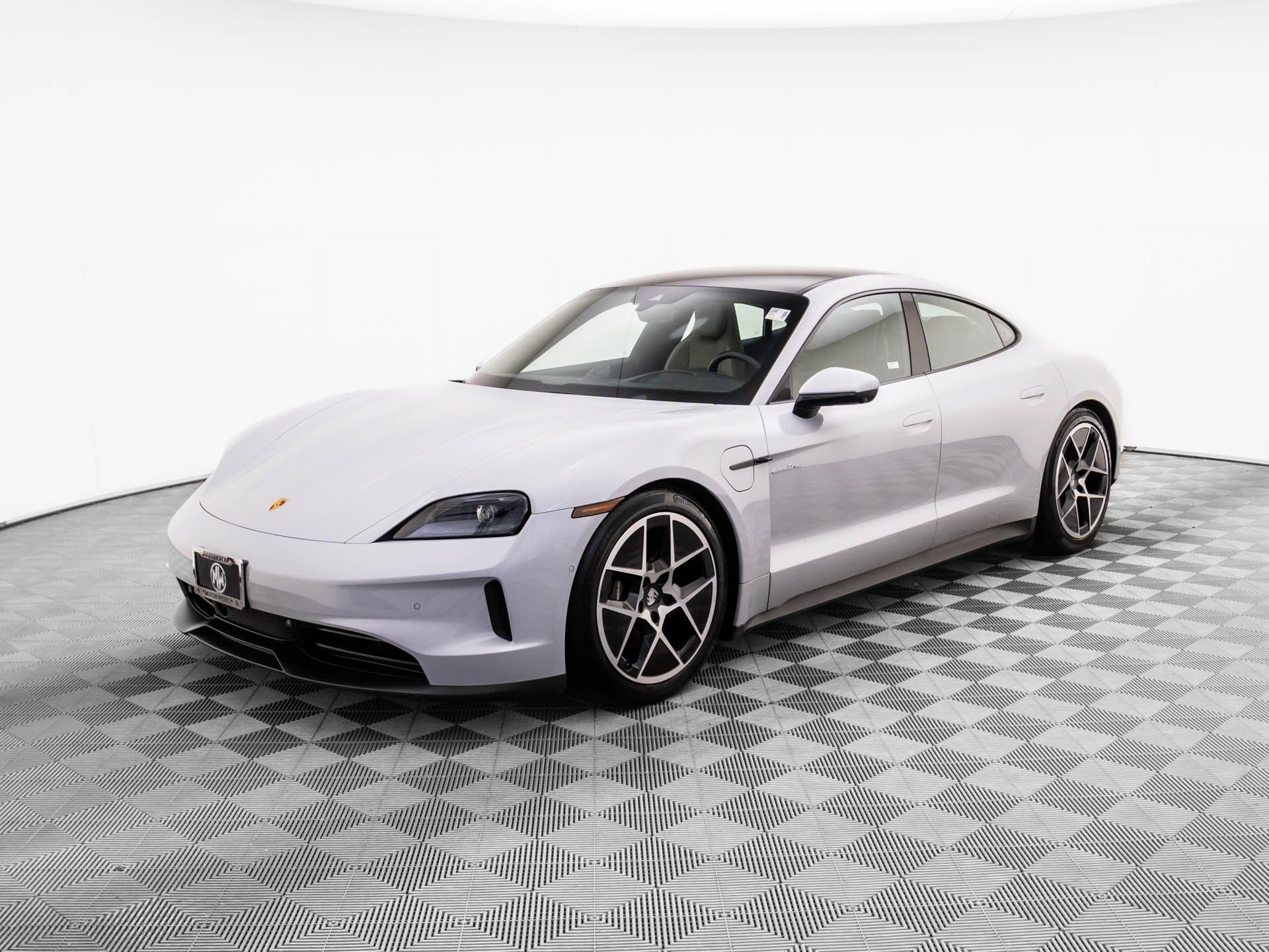 2025 Porsche Taycan Base's photo