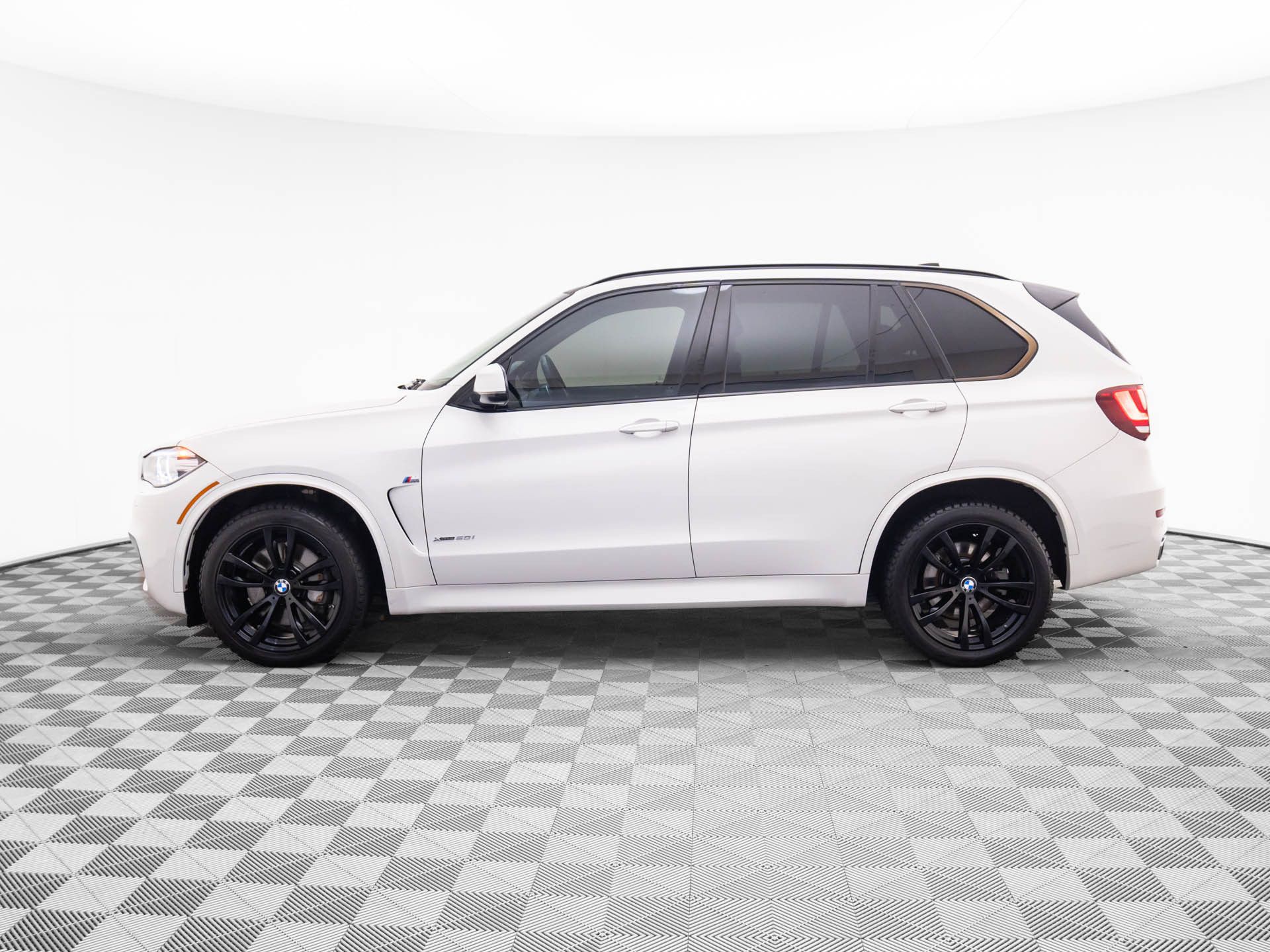 Used 2014 BMW X5 xDrive50i with VIN 5UXKR6C53E0C03515 for sale in Barrington, IL