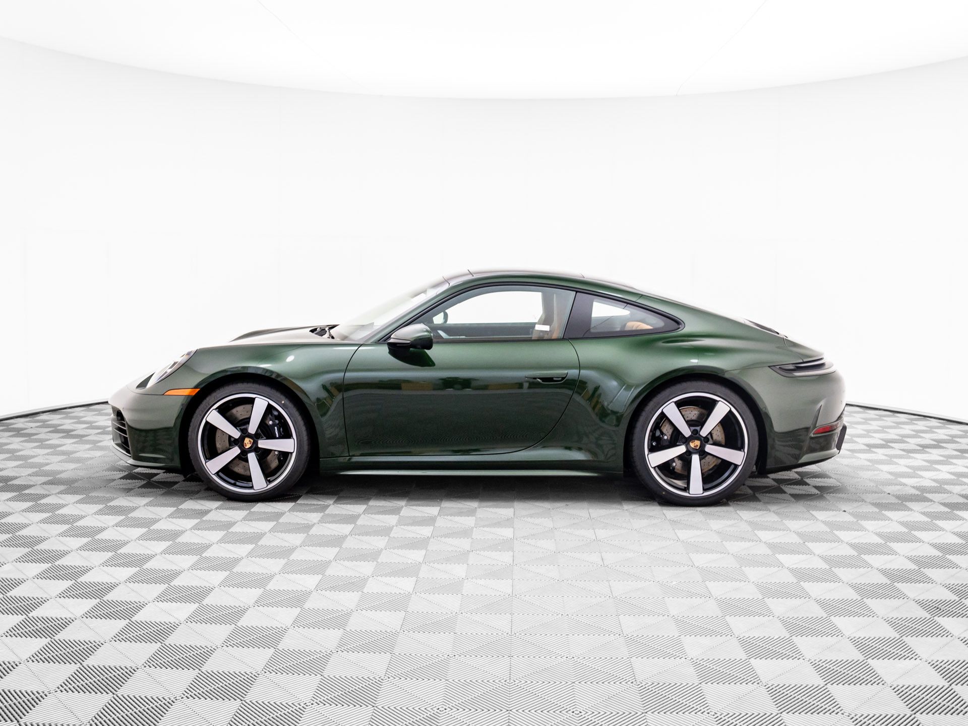 2026 Porsche 911 S photo 2