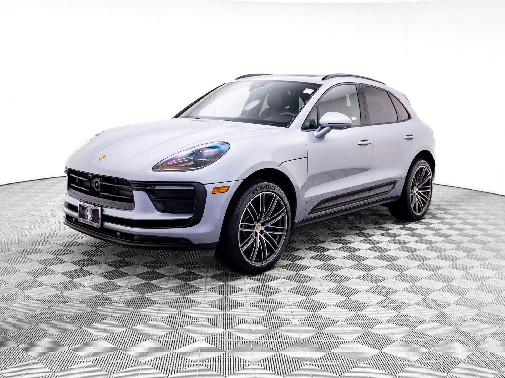 2026 Porsche Macan's photo