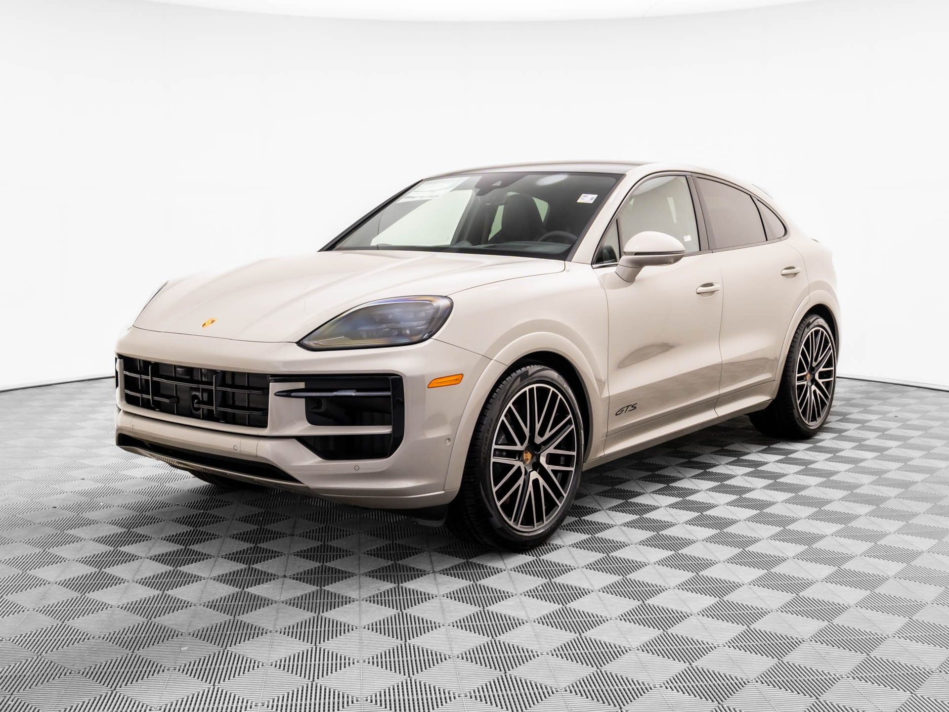 2026 Porsche Cayenne Coup GTS