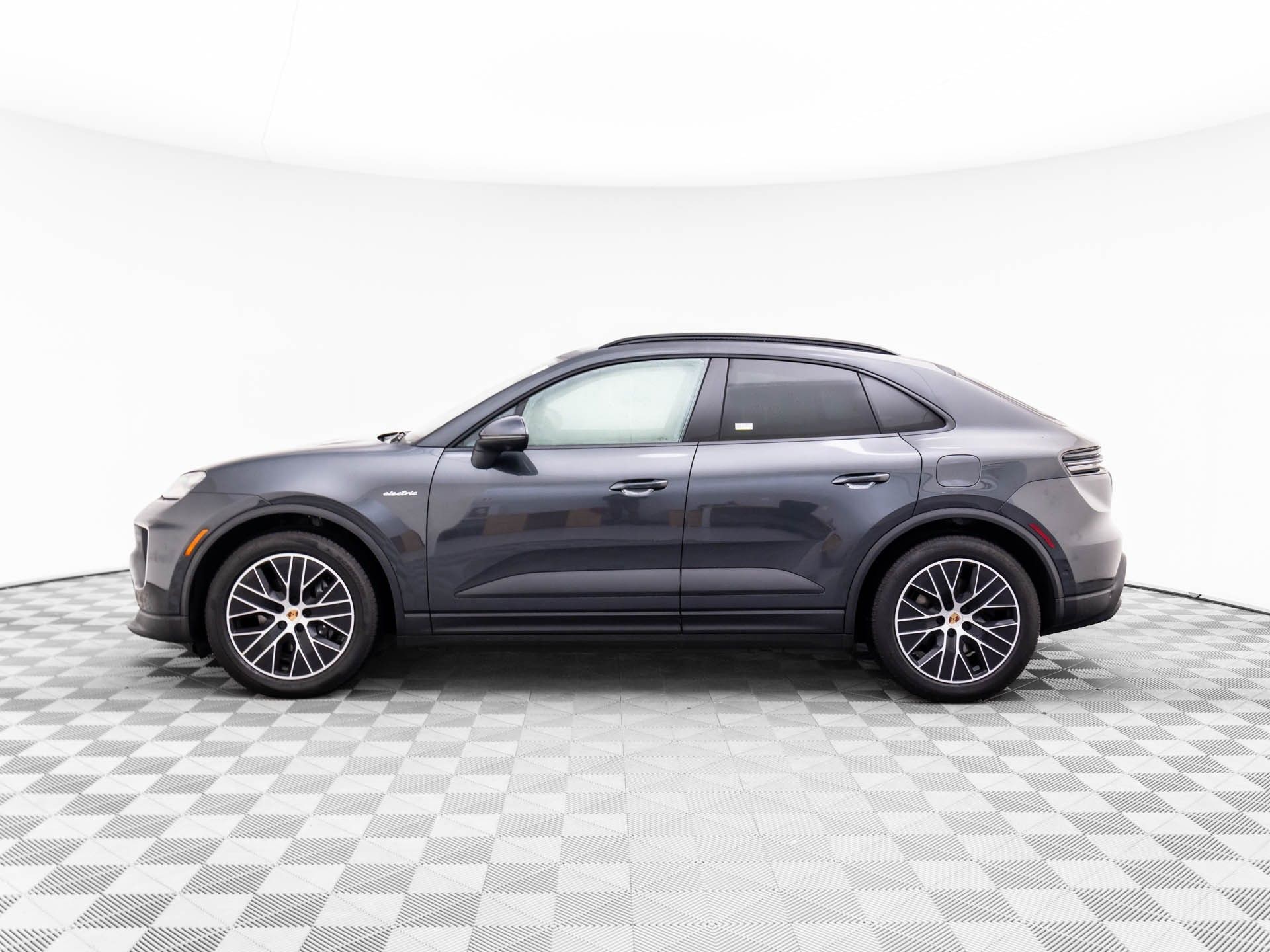 Certified 2025 Porsche Macan Base with VIN WP1AA2XA0SL000203 for sale in Barrington, IL